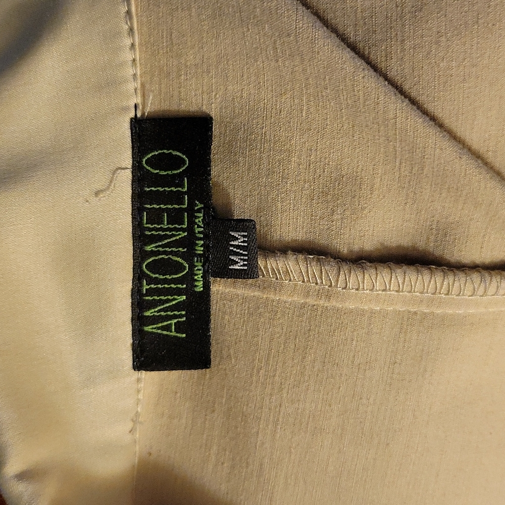 2pc suit - Picture 4 of 4